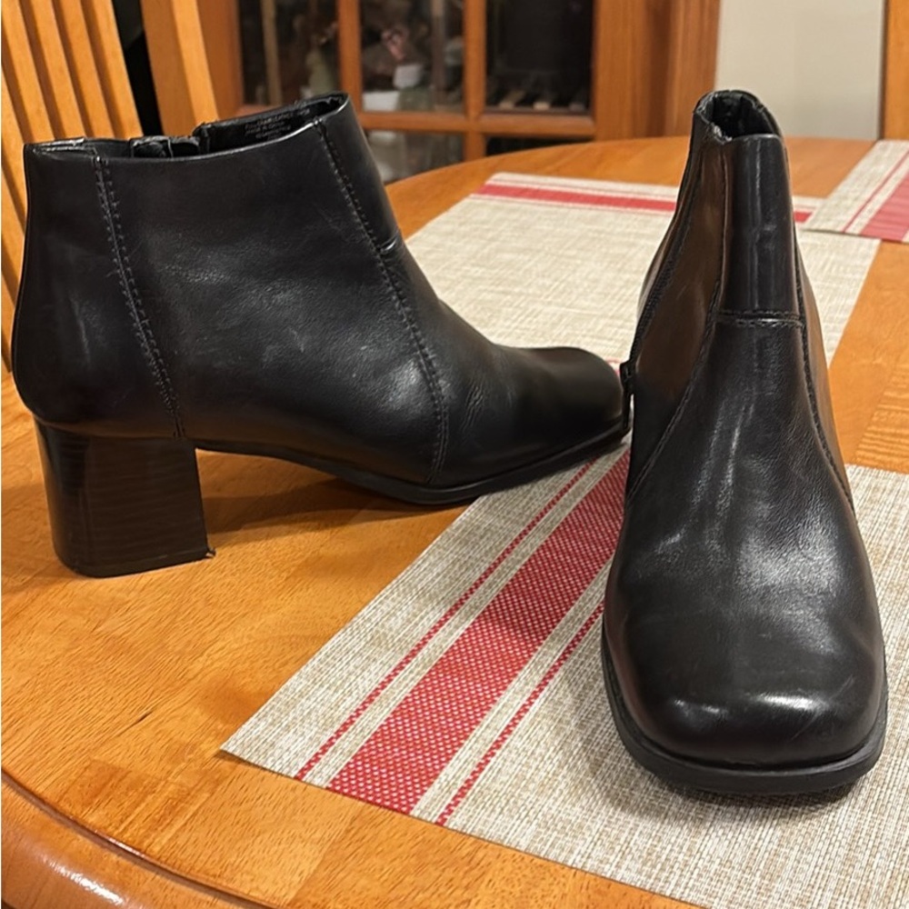 Classic Black Leather Women's Ankle Boots